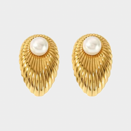 Arete almeja perla dorado