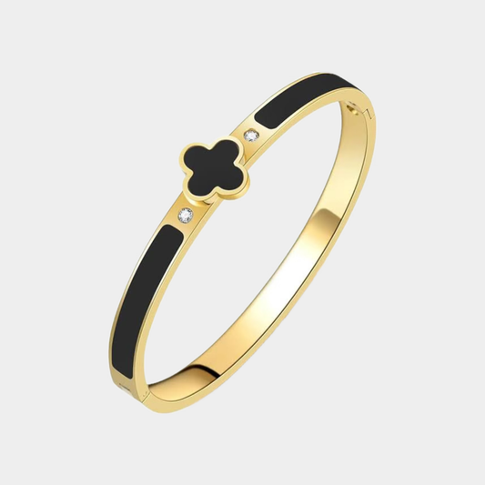 Brazalete VC un trébol negro